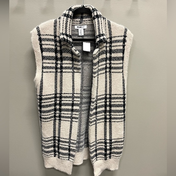 William Rast Jackets & Blazers - William Rast Cream and Black long Knit Vest